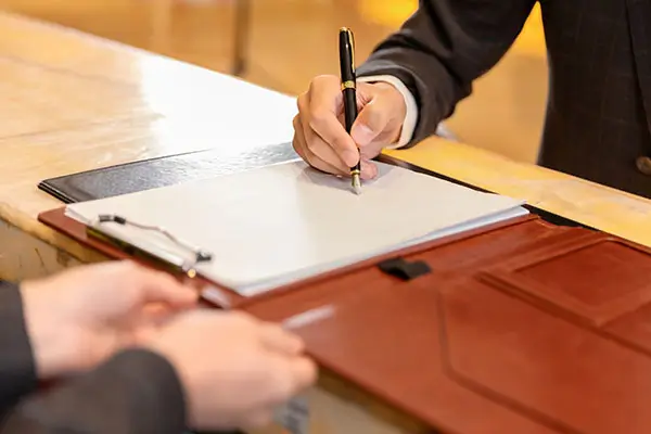 法官无证据判决违反什么法律