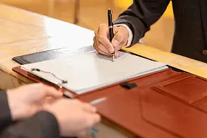 關字的笔顺怎么写，正确写法详解