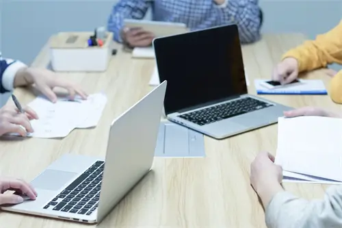 诅咒他人涉嫌什么法律